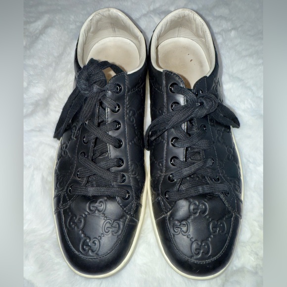 Gucci Leather Sneakers - Picture 2 of 15